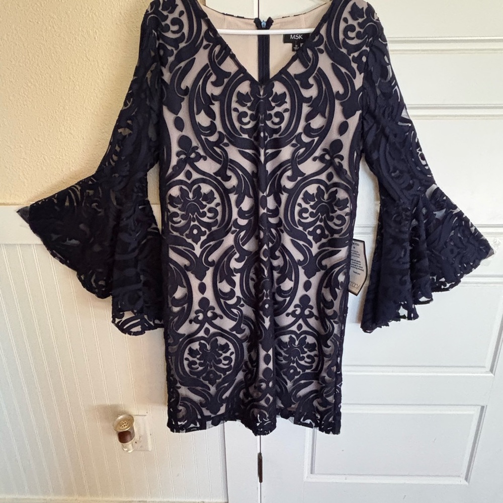 MSK Navy Lace Long Sleeve Dress